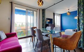 006 - Le Corum Appartement 2 Chambres, Parking, Wifi, Clim, Centre